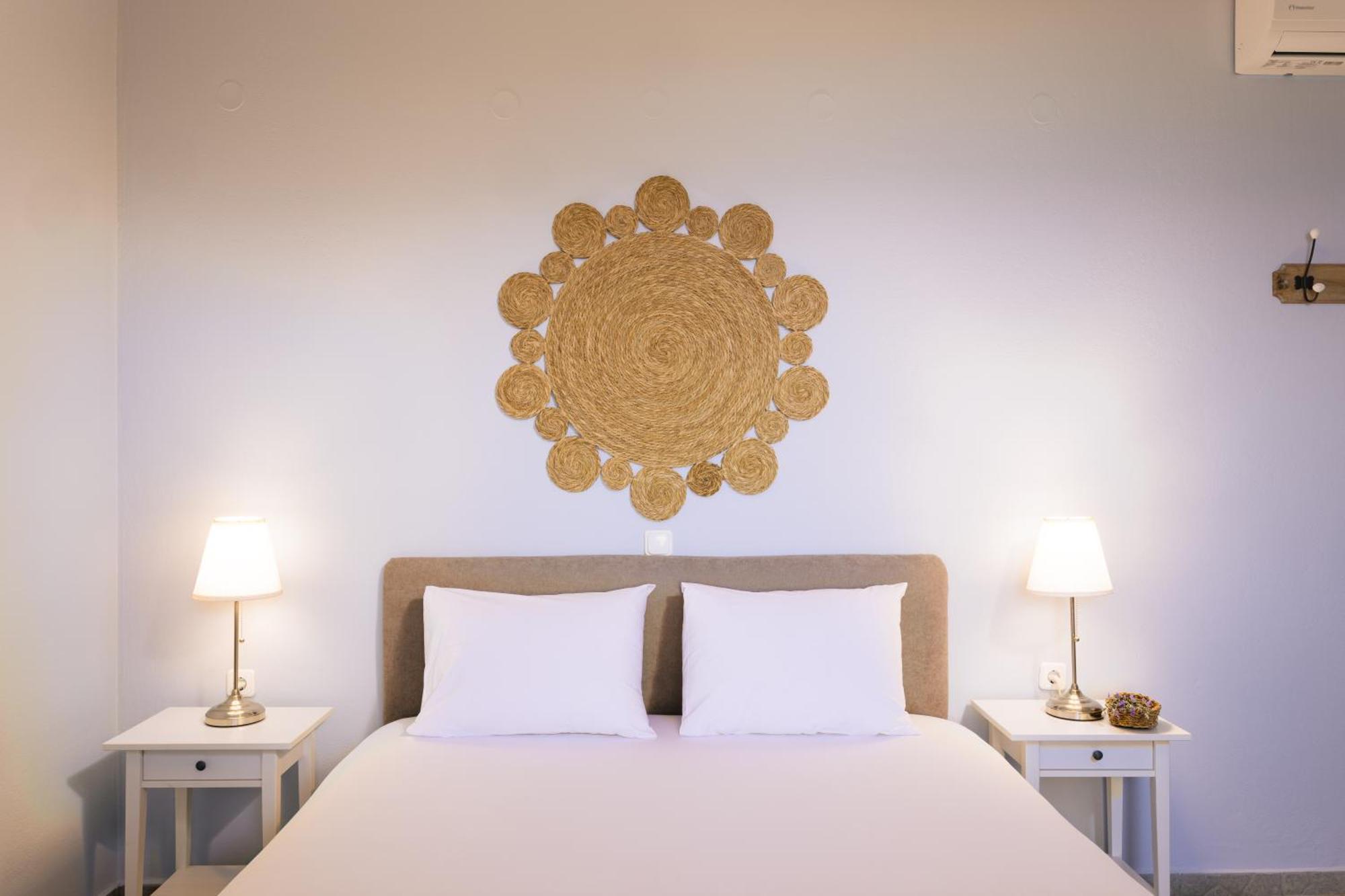 Villa Stella Suites Плакиас Экстерьер фото