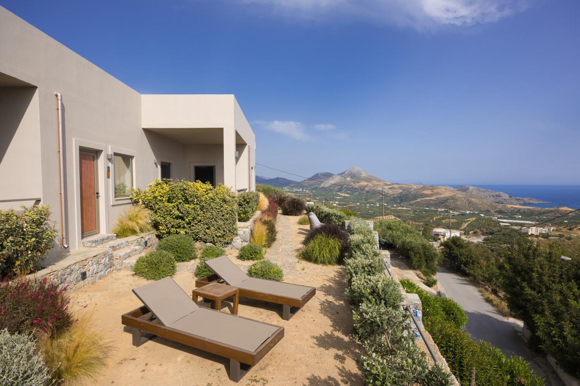 Villa Stella Suites Плакиас Экстерьер фото