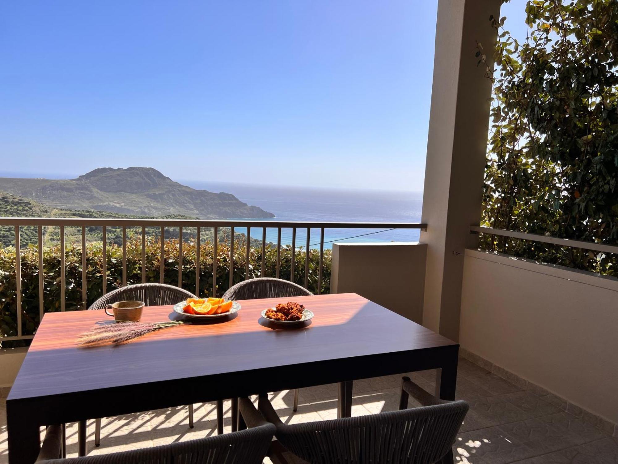 Villa Stella Suites Плакиас Экстерьер фото